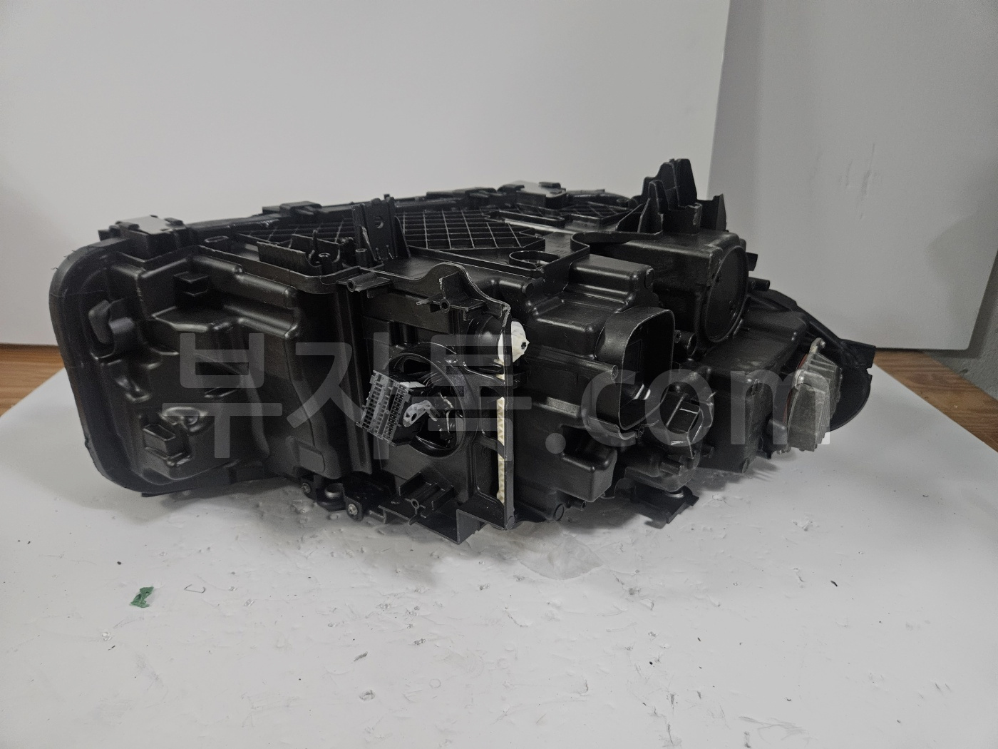 8F9glUau885jeefOrbR5mClP9K7egQg5KrNSgiqqcWR5Zr.jpg