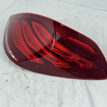 메르세데스-벤츠 S클래스 W222 전기형 R 후미등