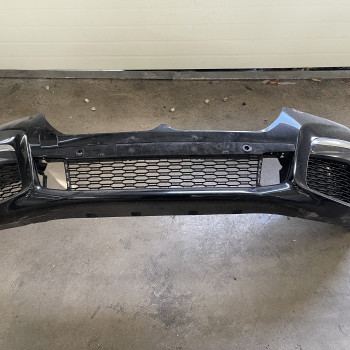 중고 BMW 7시리즈 (G11/G12) LCI 프론트 범퍼 Assy 프론트범퍼(앞범퍼) 8096931 (8096931-00) / (51118064748)