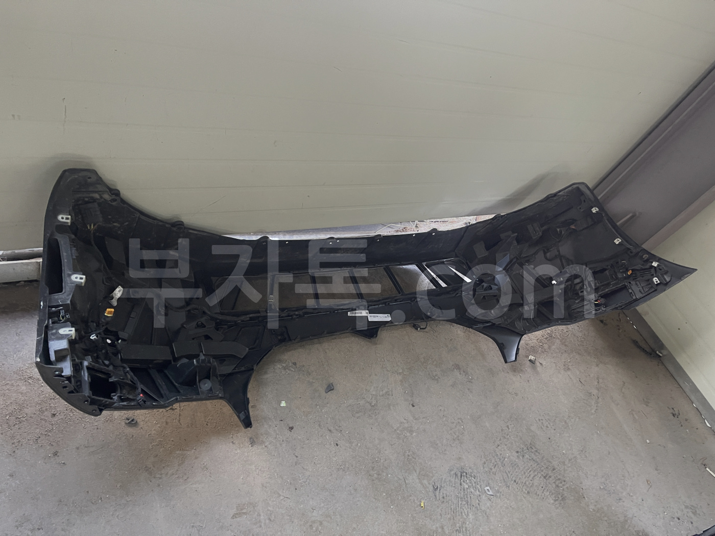 svAk0y985OGAI8xB2a7hiZ8Xs3Q9a3ivORbv350cWR5Zr.jpg