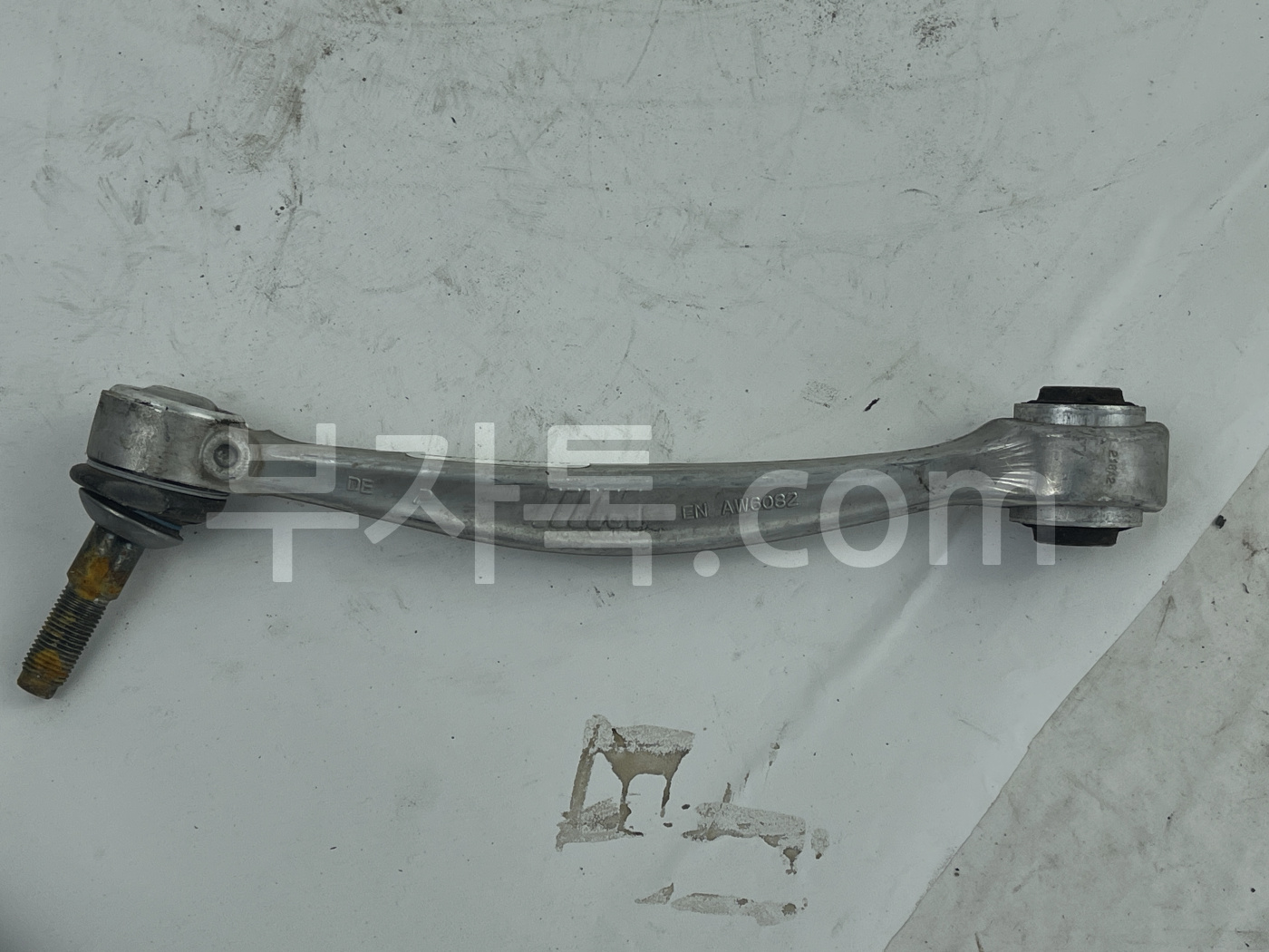 8JEySH0TJIpc73rPaeDRibeFZpki0fz93hdeoj9cWR5Zr.jpg