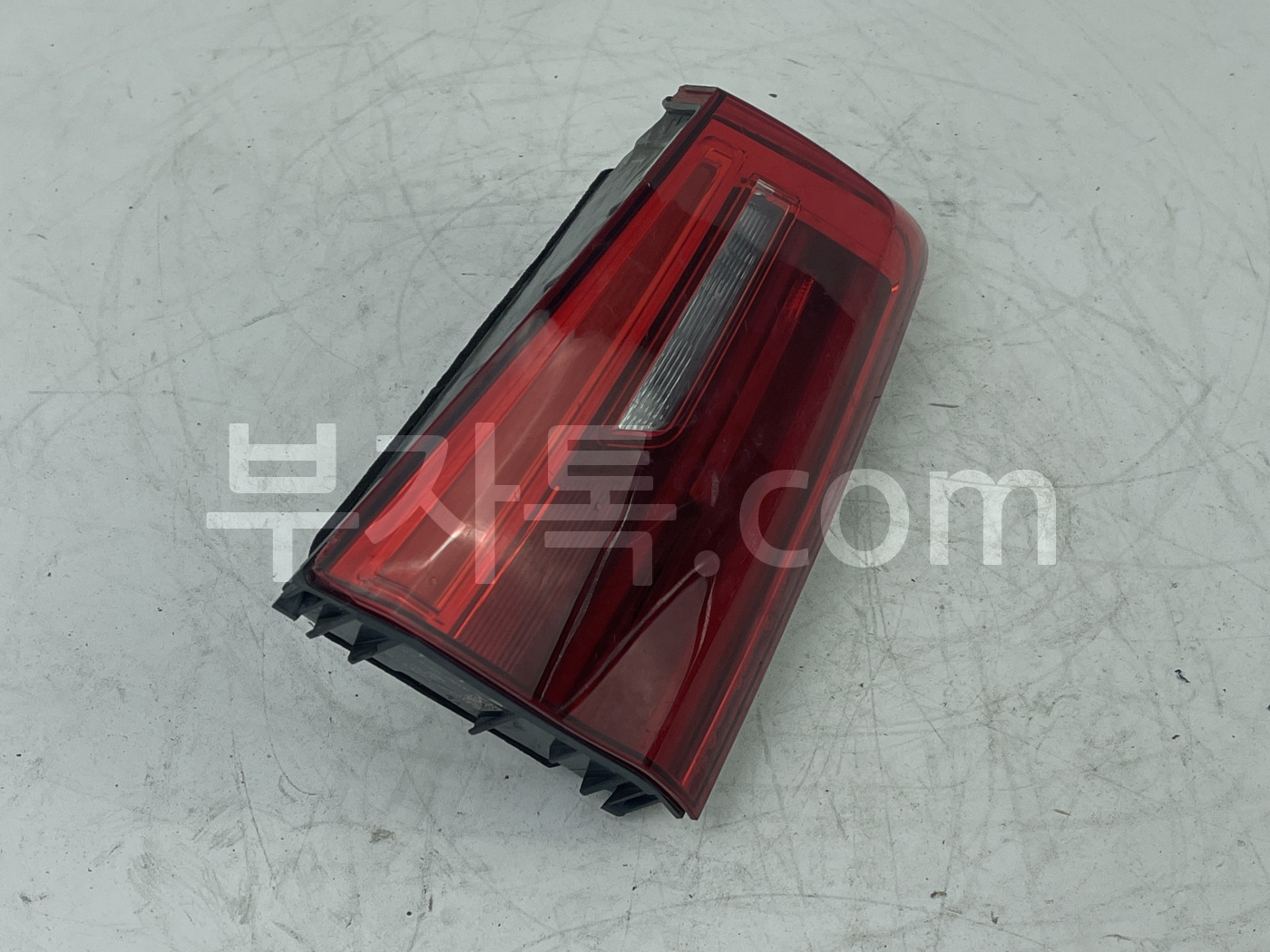 n2hH101X1KPVExlFmosapRnH35Xml4e1s1YDtvg4cWR5Zr.jpg
