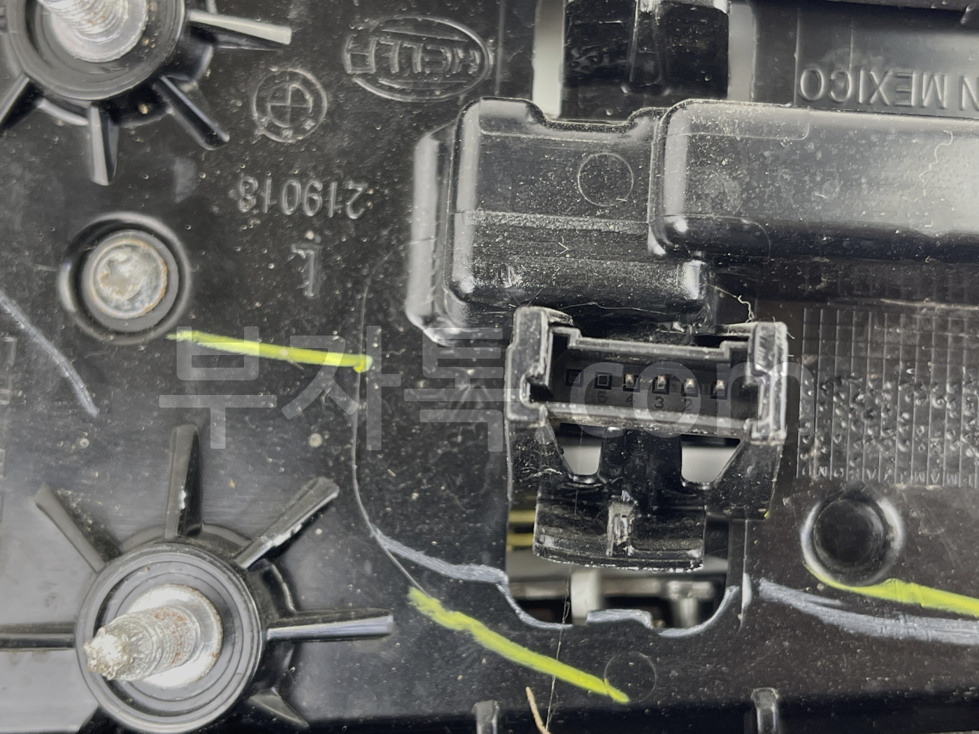 IzmTILFhJX8rjAZyJrMnn8ogDgcsBqGqt8zwvqxcWR5Zr.jpg