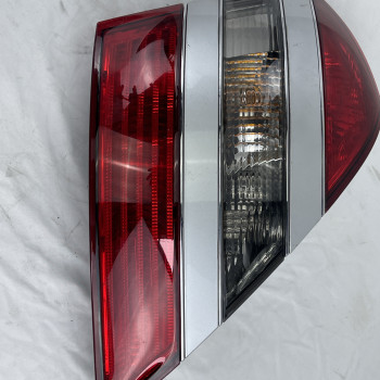 중고 벤츠 S-클래스 W221 컴비네이션램프(후미등) A221 820 0164,456001