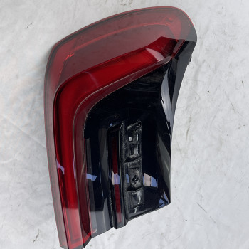 중고 BMW 7시리즈 G11/12 LCI (2019~2022) 컴비네이션램프(후미등) 63219854641