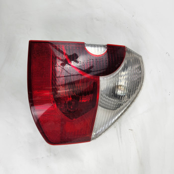 중고 BMW X3 E83 컴비네이션램프(후미등) 6321-6 990 170