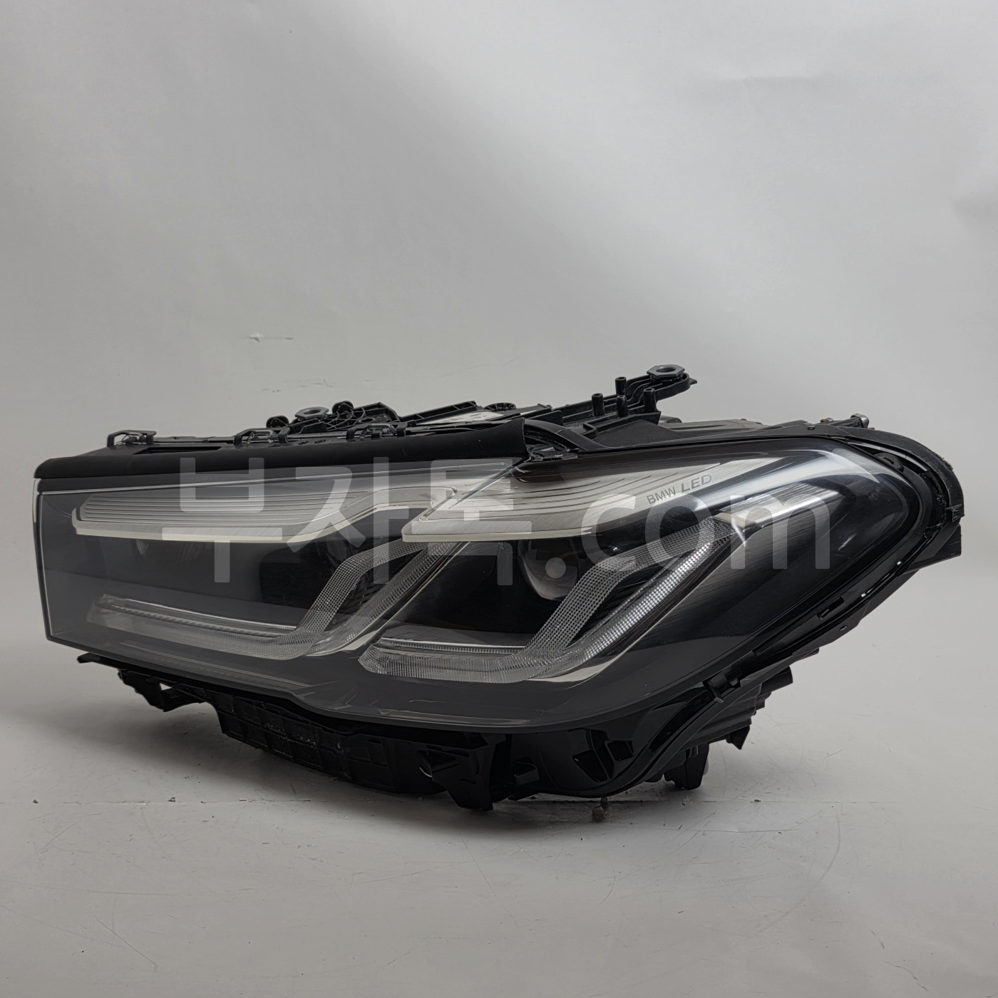1svAcHL1NBV6DyWnR5L+rkh8B8+8WmGJAef4cWR5Zr.jpg